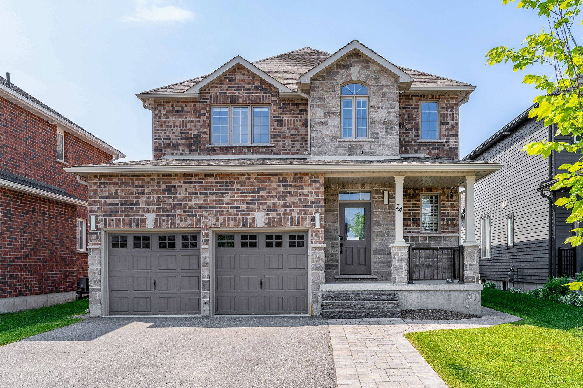 14 Gilpin CRES, Collingwood, ON L9Y 4S1