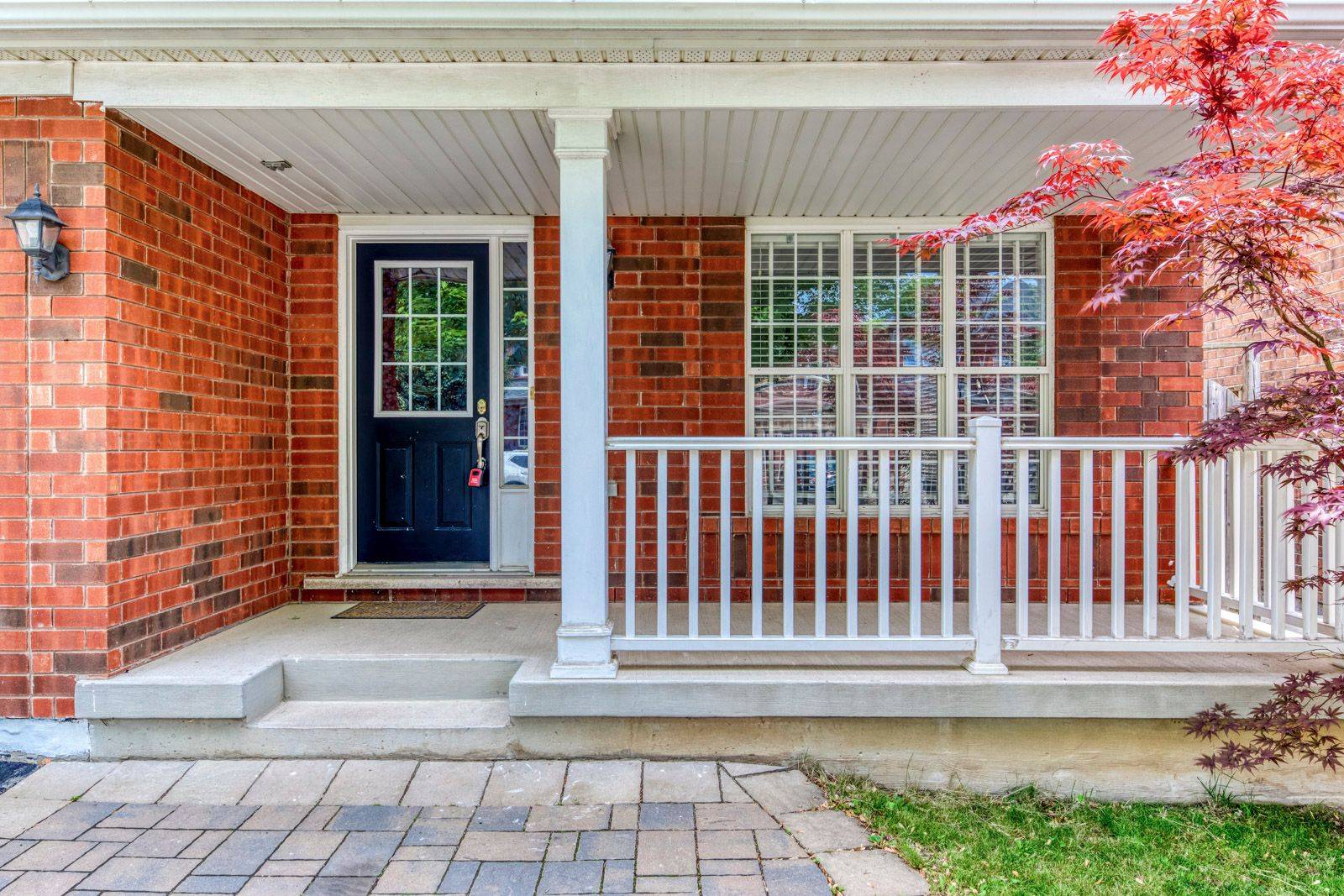 Oakville, ON L6M 5C1,3045 Abernathy WAY
