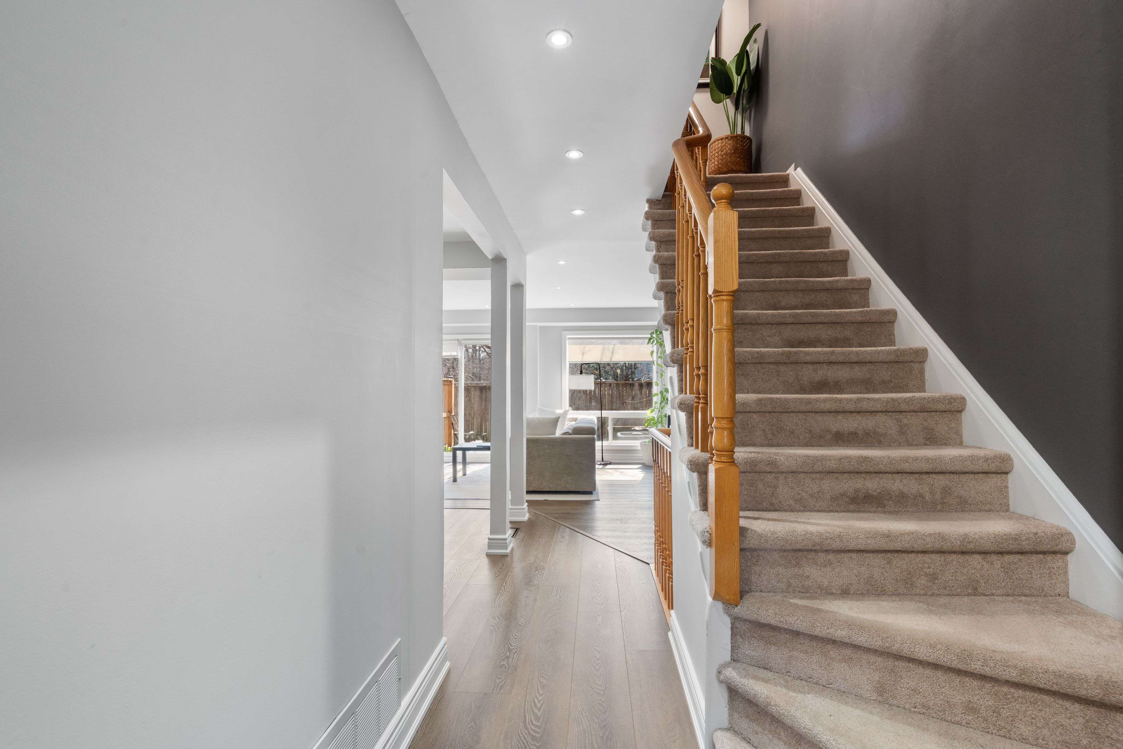 Mississauga, ON L5K 2S7,2088 leanne BLVD W #41