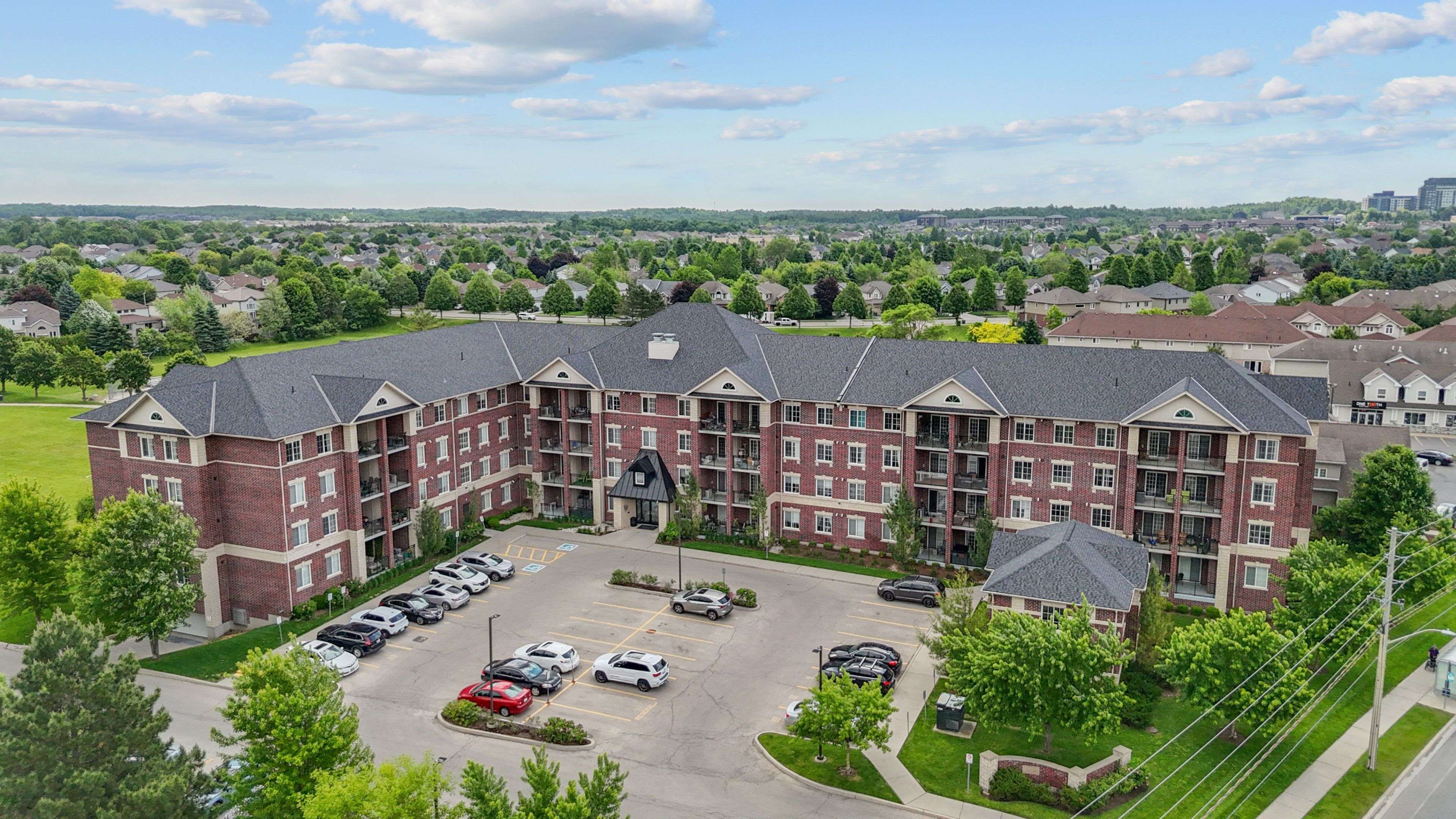 1440 Gordon ST #317, Guelph, ON N1L 1C8