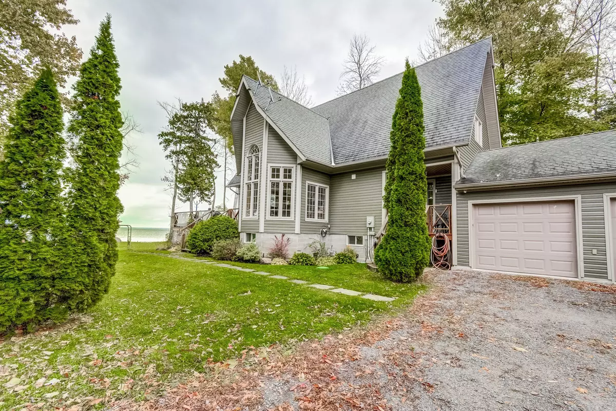 Georgina Islands, ON L0E 1R0,1070 LOON RD