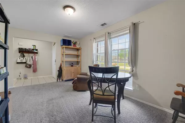 Desoto, TX 75115,608 Canyon Place