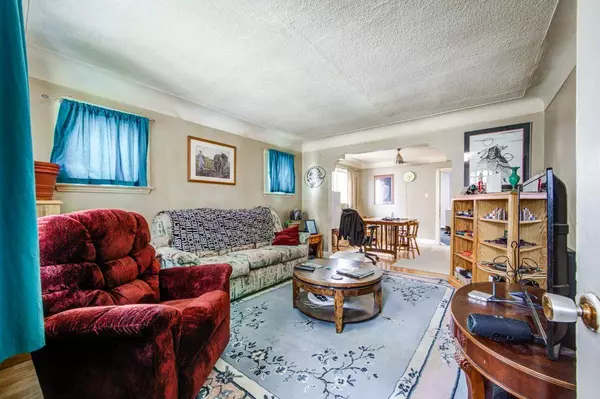 London East, ON N5Z 1G9,1121 Trafalgar ST