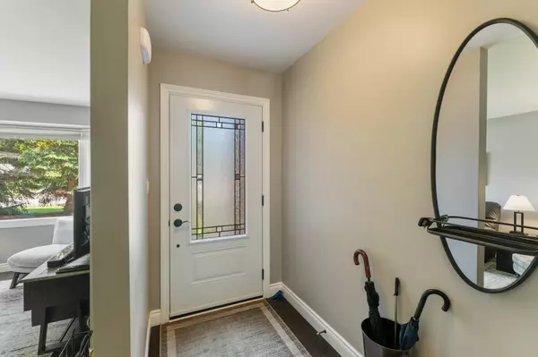 Kingston, ON K7M 7X5,701 Davis DR #8
