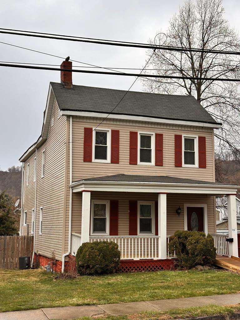124 Edgington Lane, Wheeling, WV 26003