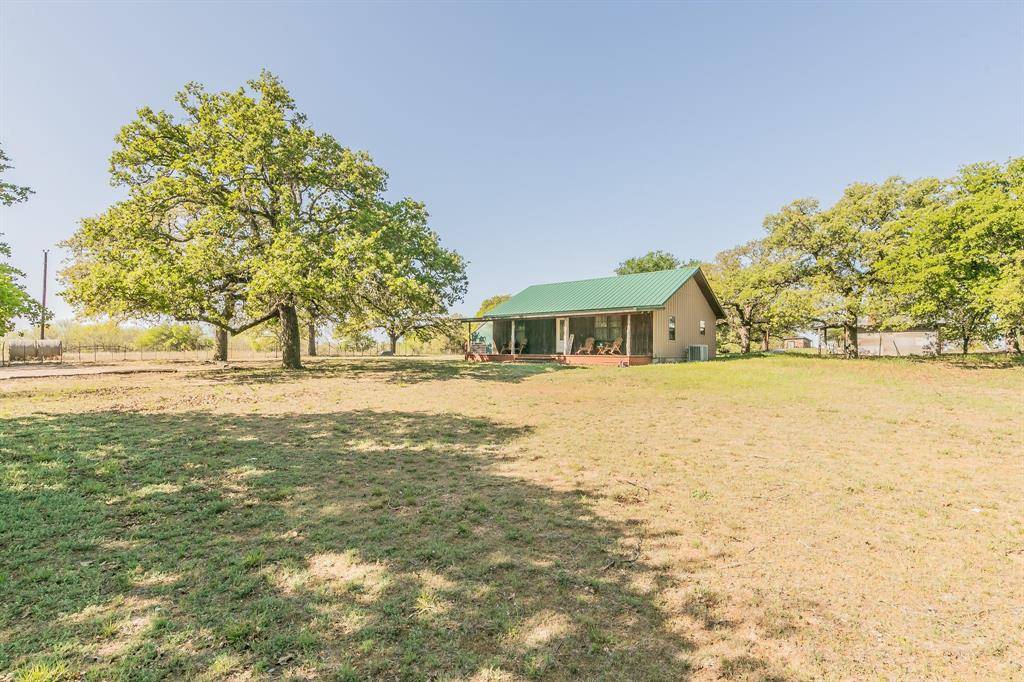 Eastland, TX 76448,202 County Road 298