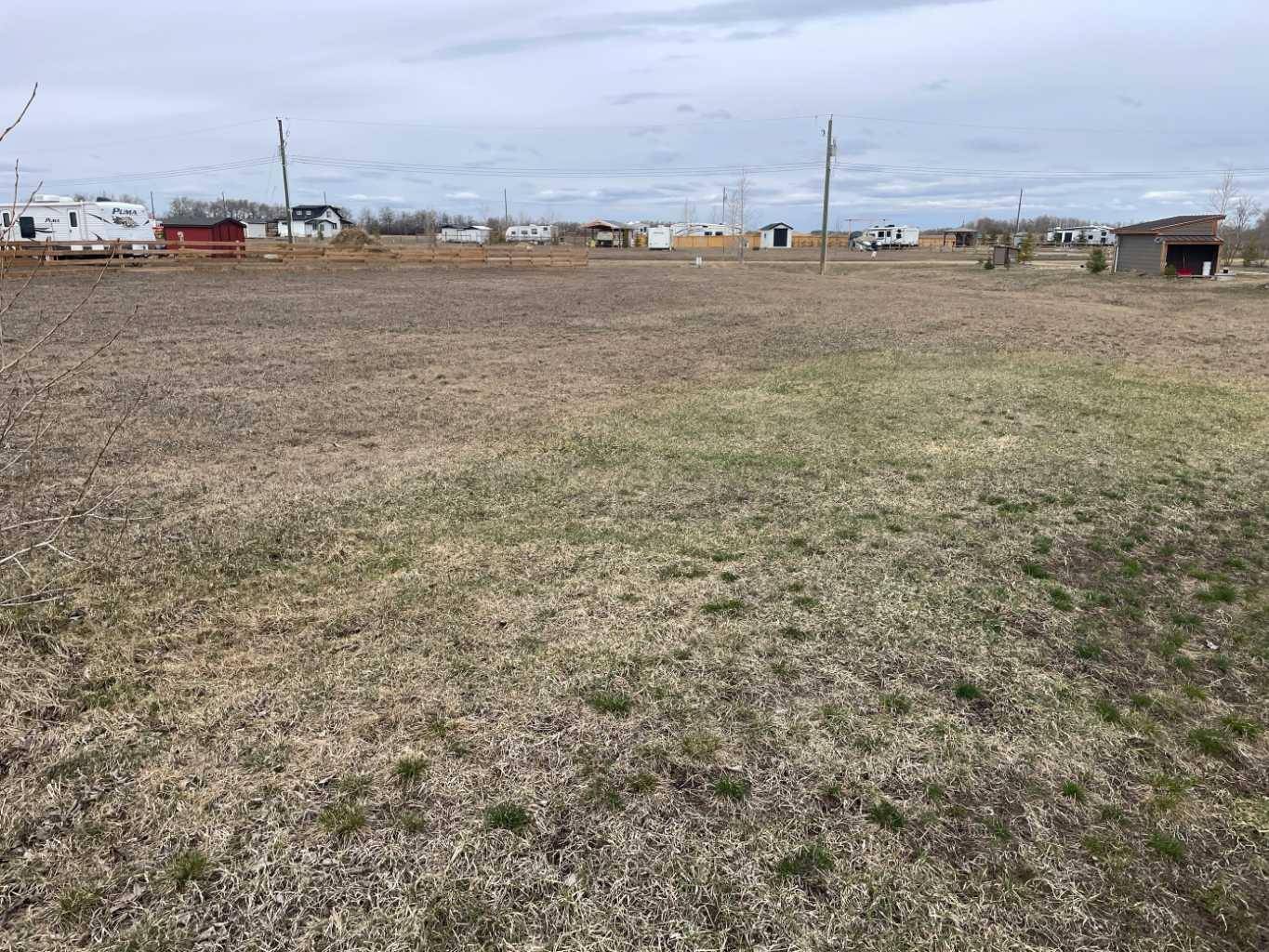 Pelican Point, AB T0B 3C0,1606 Parakeet Close
