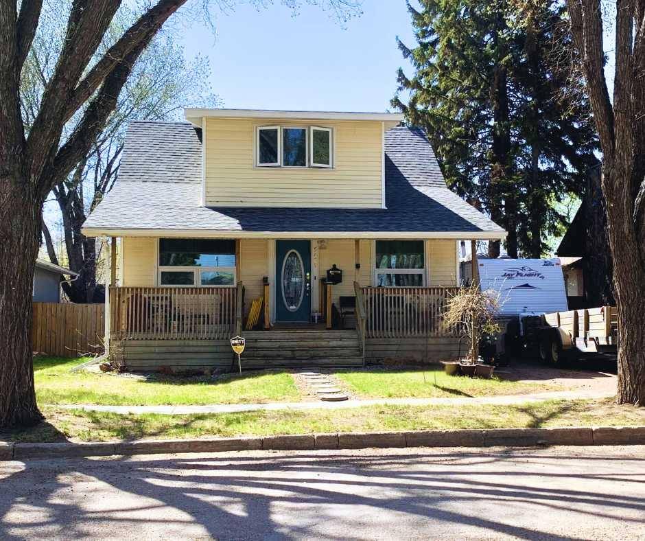 5409 46 ST, Lloydminster, AB T9V 0E2