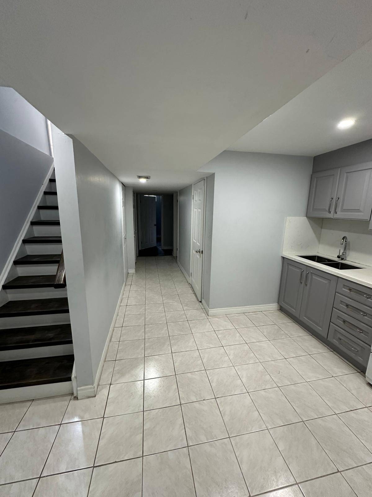 Toronto E11, ON M1X 1W8,19 Hummingbird DR #Bsmt