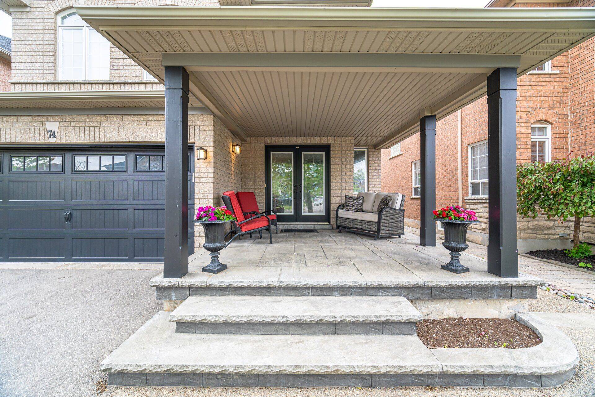Milton, ON L9T 5P3,74 Robarts DR