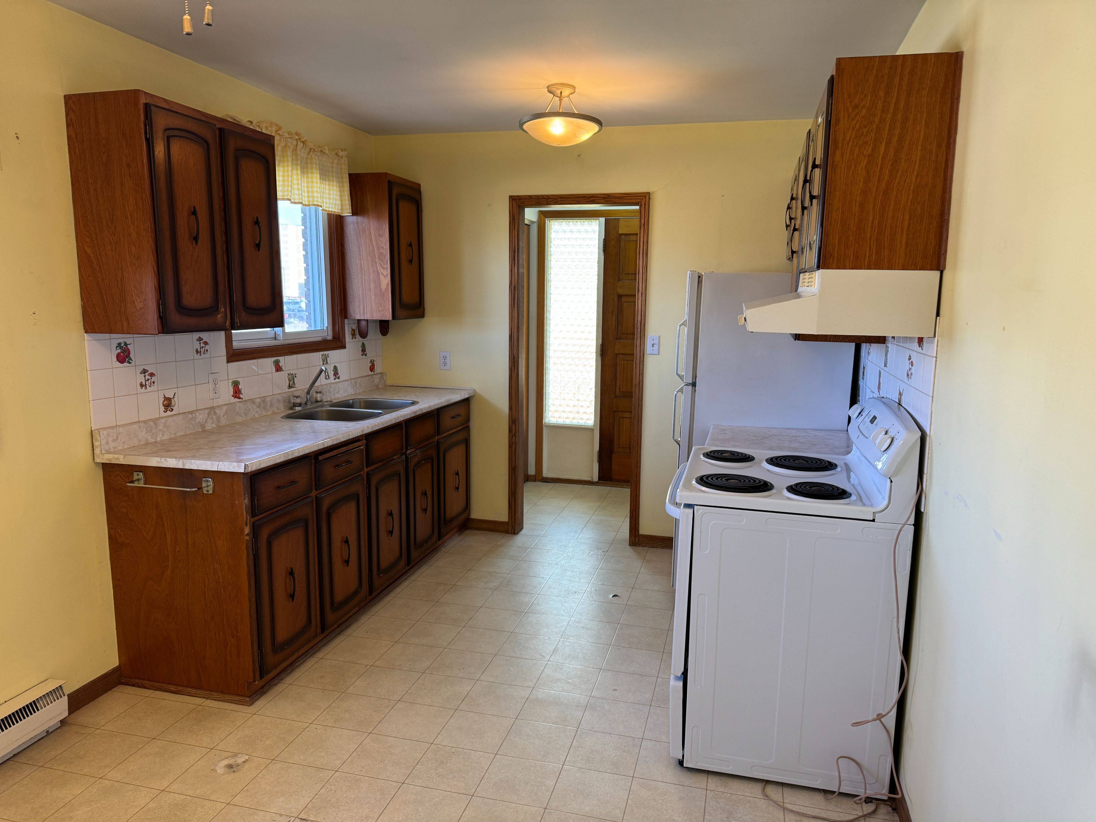 North Bay, ON P1B 4T6,798 Birchwood RD