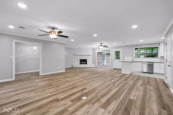 Shreveport, LA 71118,9471 Hemlock Circle