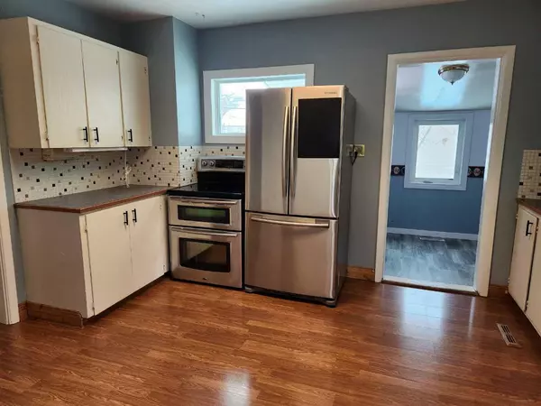 Lloydminster, AB T9V 0E2,5409 46 ST