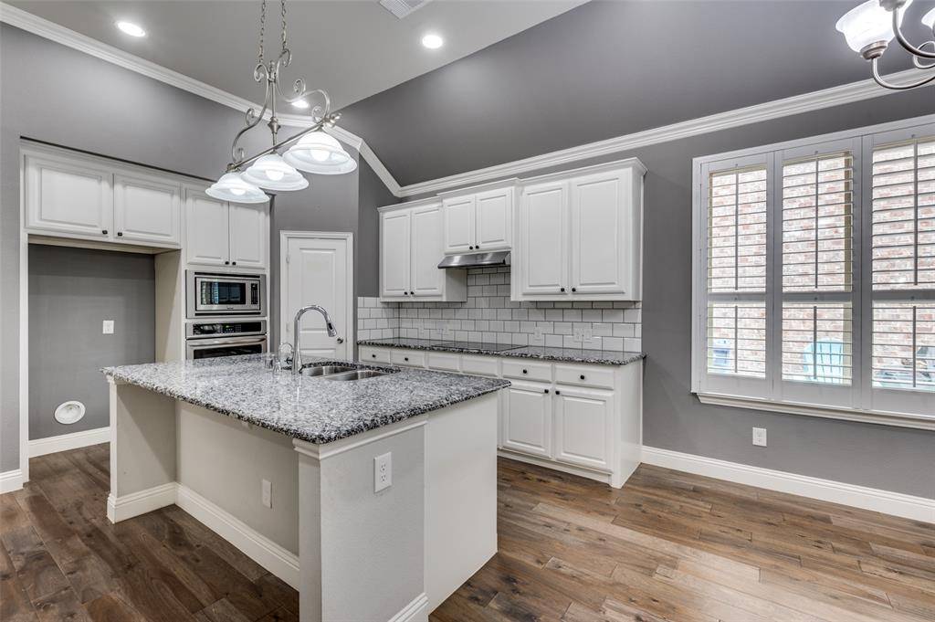 Little Elm, TX 75068,9804 Bitterroot Drive