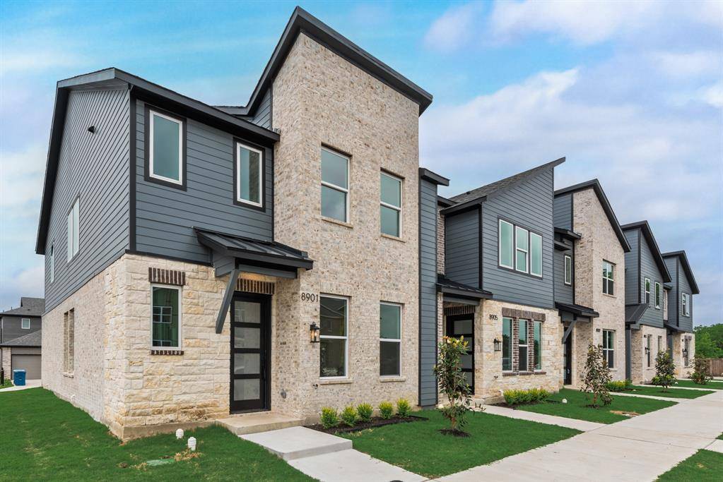 Rowlett, TX 75089,8901 Lowell Street