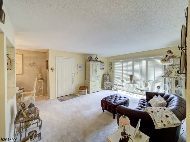 Branchburg Twp., NJ 08876,1605 Breckenridge Dr