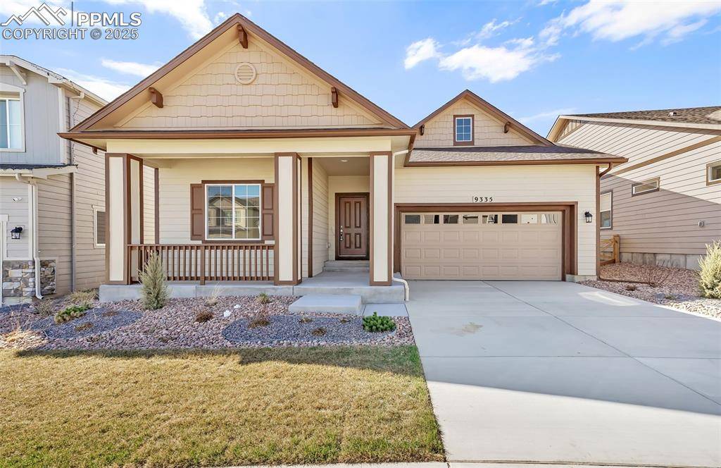 9335 Mayflower Gulch WAY, Colorado Springs, CO 80927