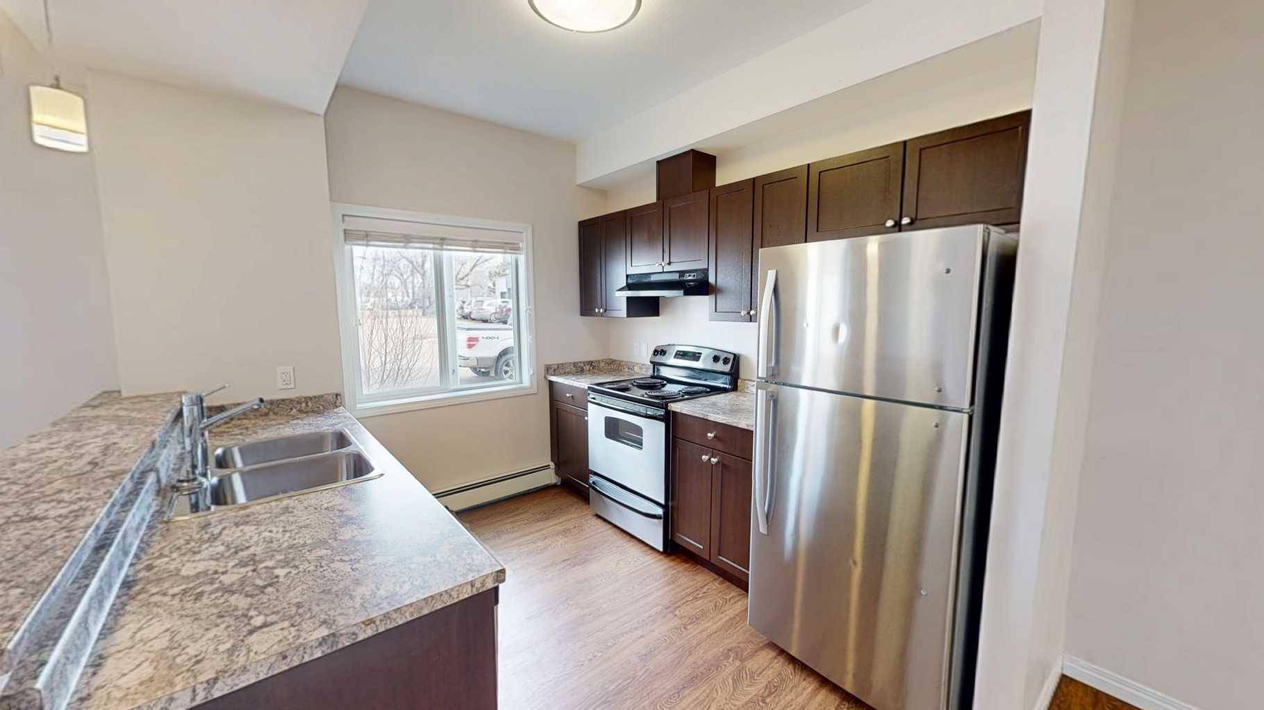 Grande Prairie, AB T8V2C1,10004 97A ST #202