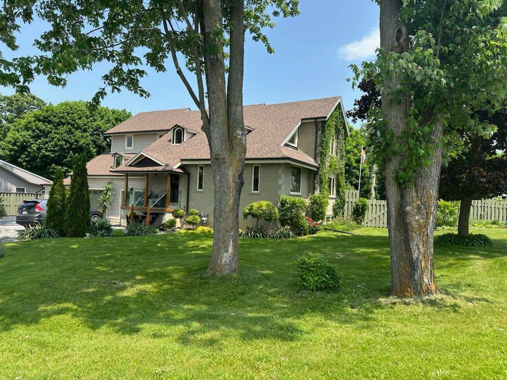 Scugog, ON L0B 1E0,5 First ST