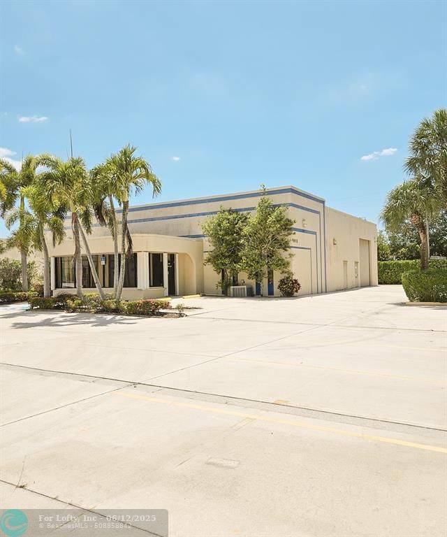 West Palm Beach, FL 33411,[StreetName,UnitNumber,StreetNumber,StreetDirPrefix]