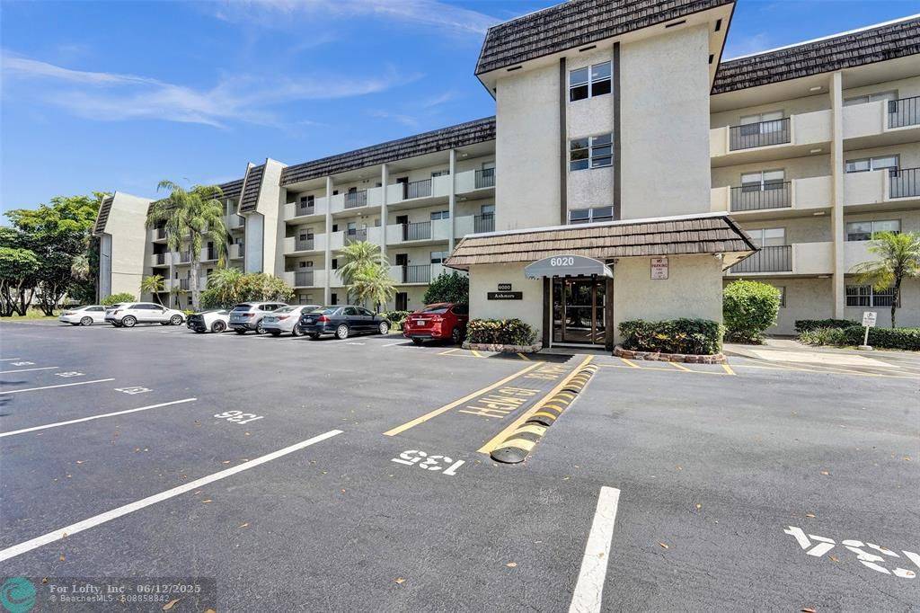 Lauderhill, FL 33319,6020 NW 44th St #405
