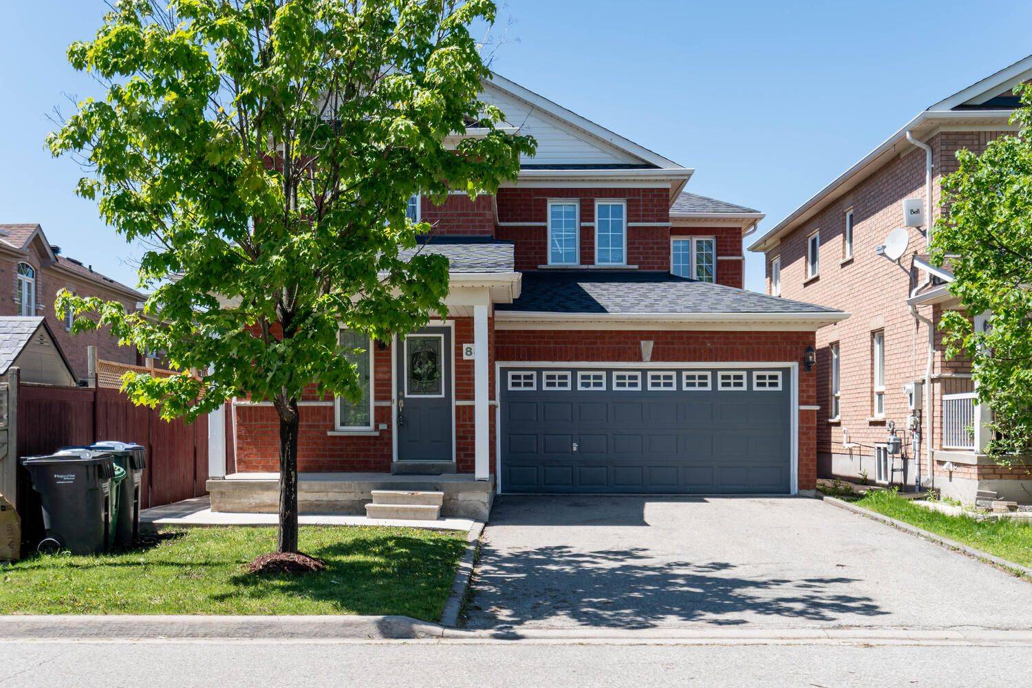 85 Williamson DR, Brampton, ON L7A 3R6