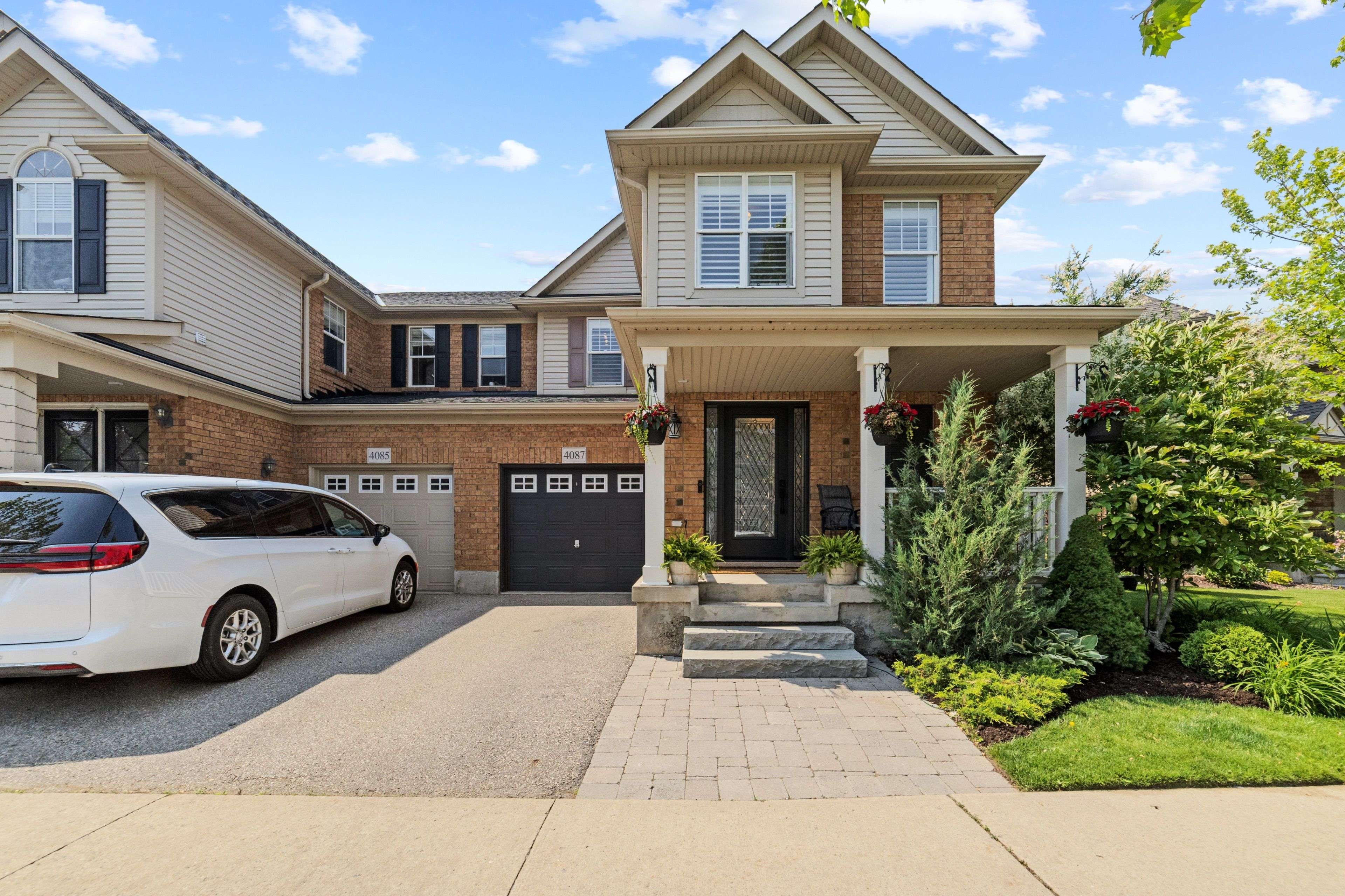 Burlington, ON L7M 0A8,4087 Gunby CRES