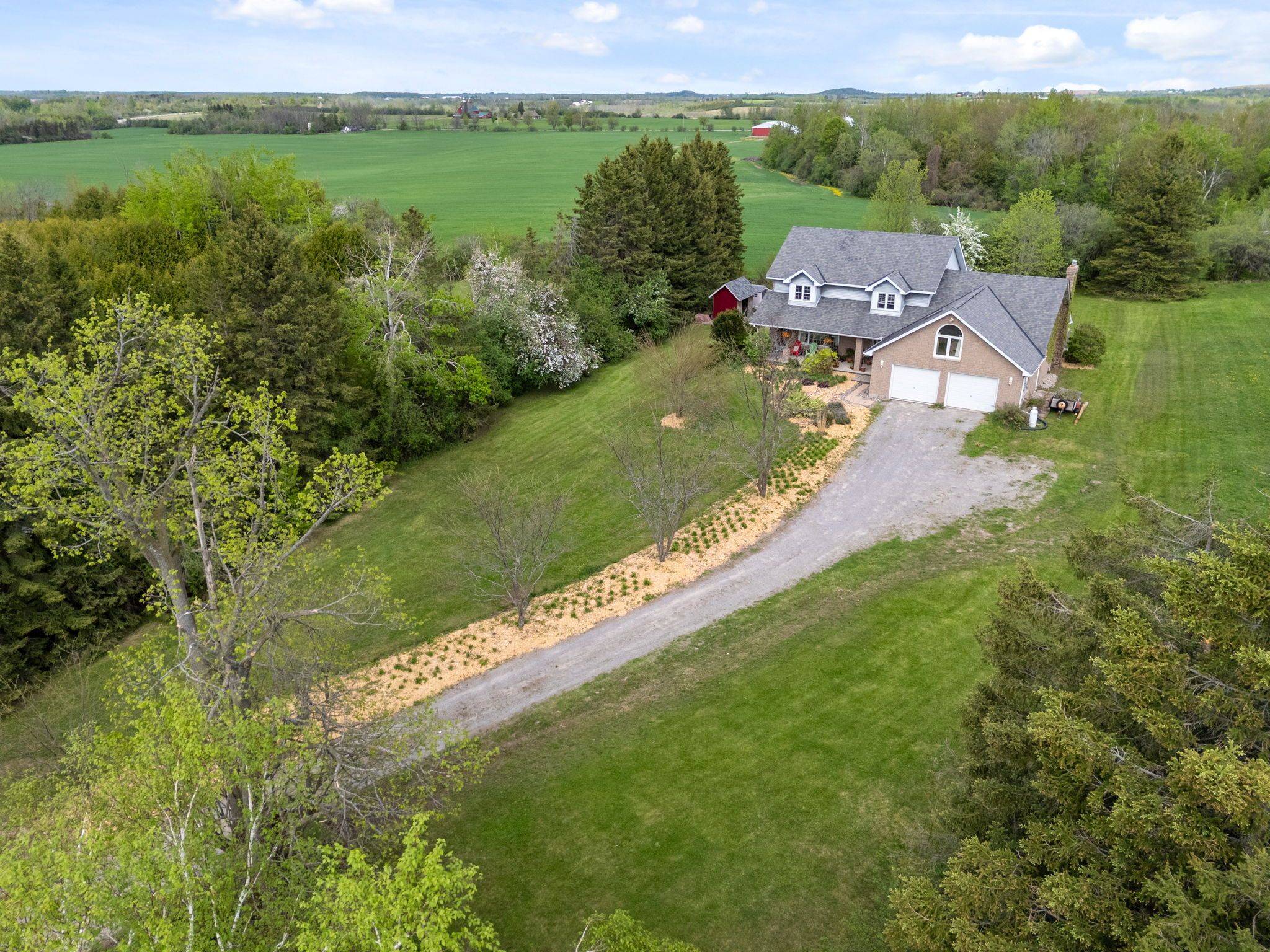 41 Grandview DR, Kawartha Lakes, ON K0L 2W0