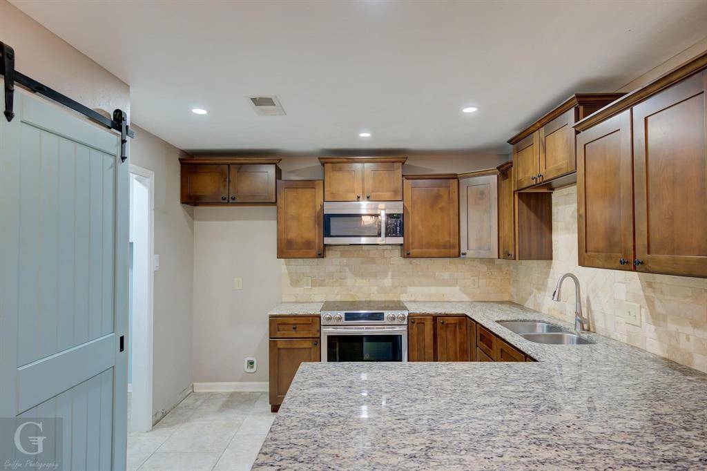 Bossier City, LA 71112,5411 Sage Drive