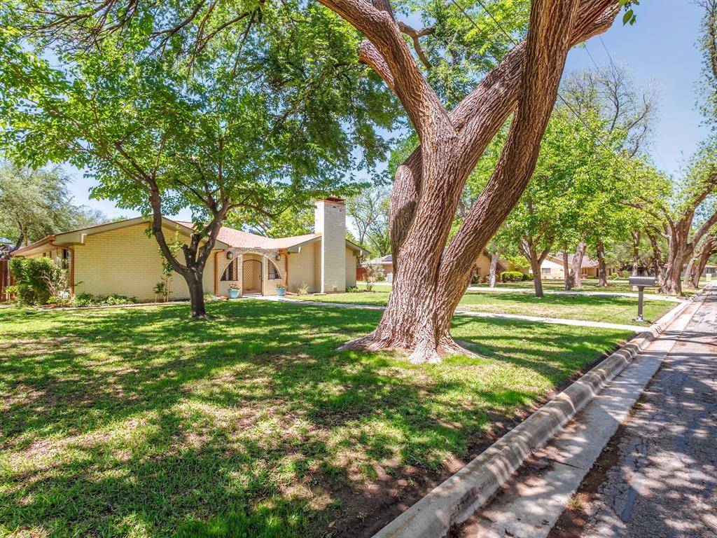 Brownwood, TX 76801,2515 Good Shepherd Drive