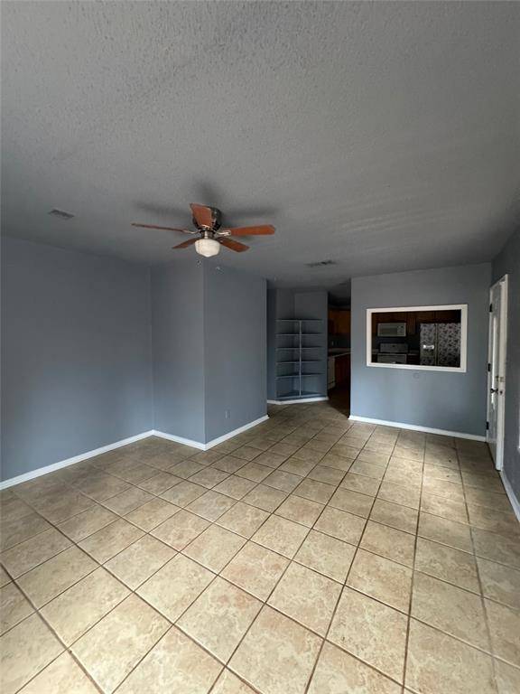 Shreveport, LA 71118,825 Willow Drive