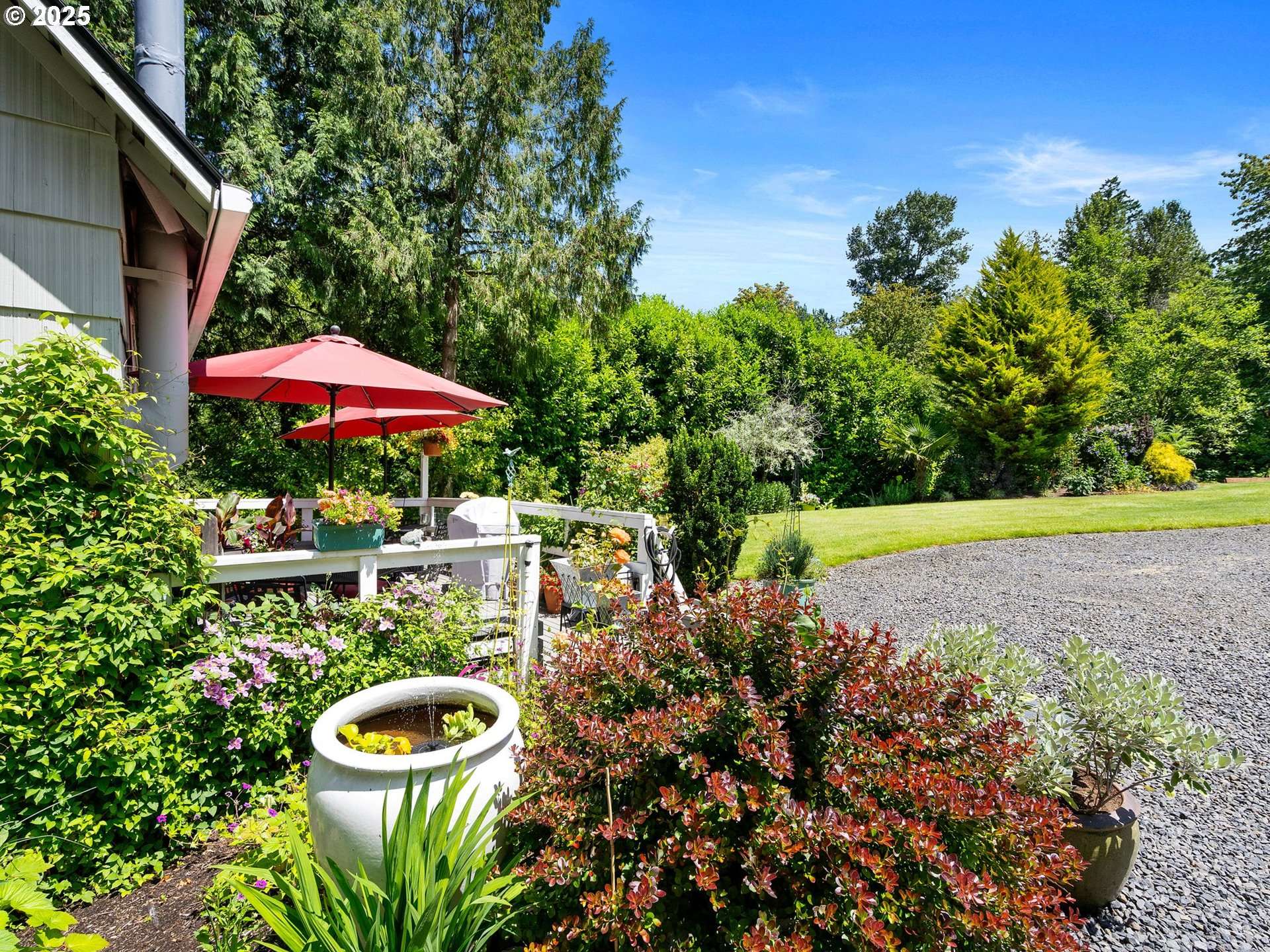 Lake Oswego, OR 97035,5665 BONITA RD