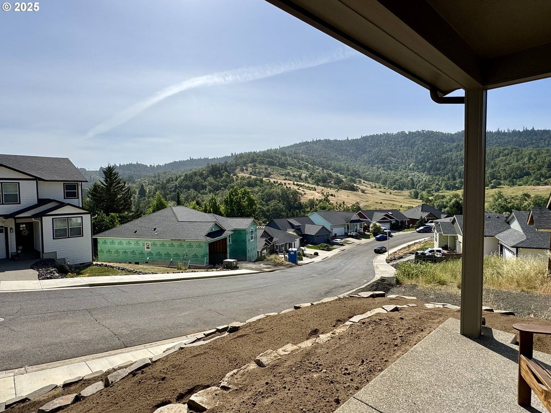 Roseburg, OR 97470,924 SE GOLDEN EAGLE AVE