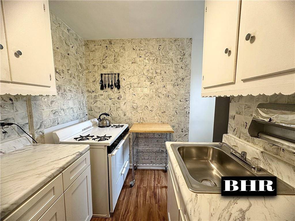 Brooklyn, NY 11235,2427 East 29th ST #1N