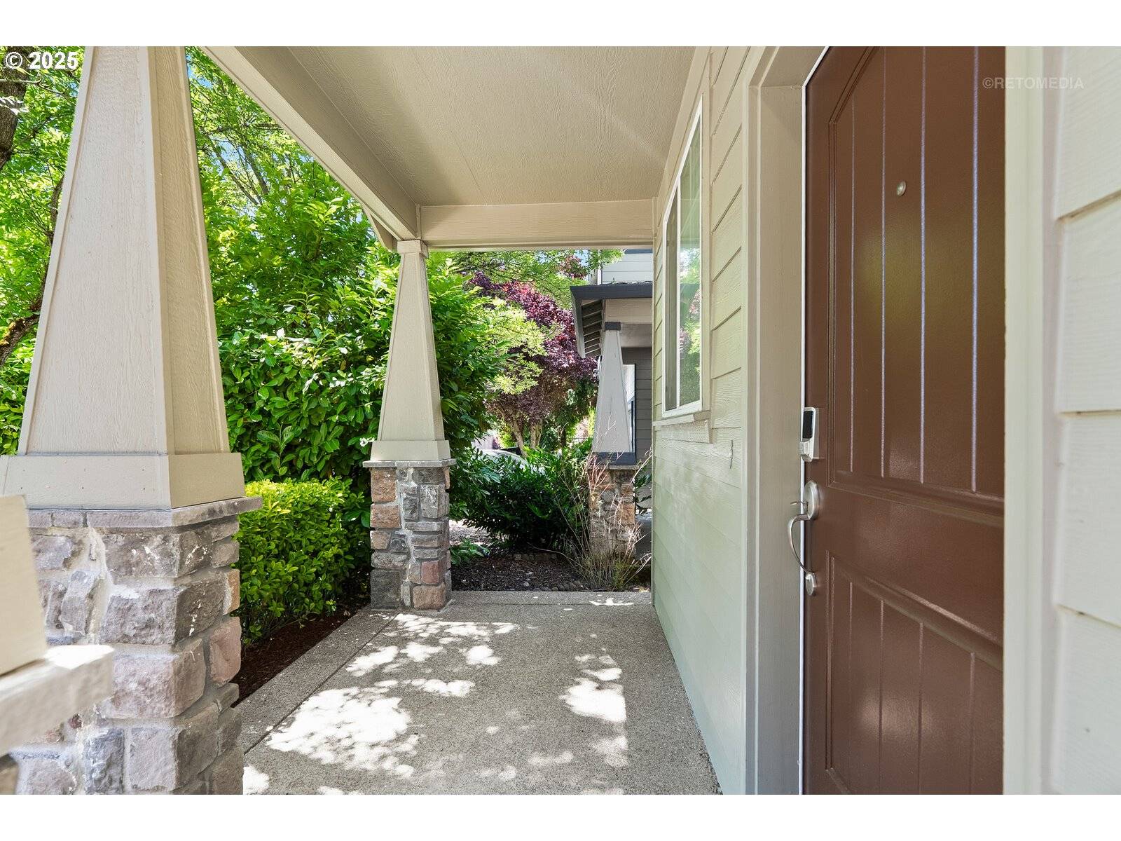 Hillsboro, OR 97124,7043 NE RIDGE DR