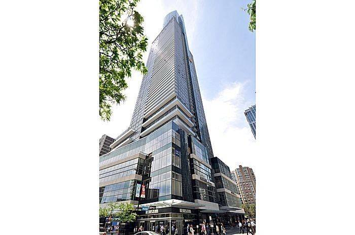 386 Yonge ST #4316, Toronto C01, ON M5B 0A5