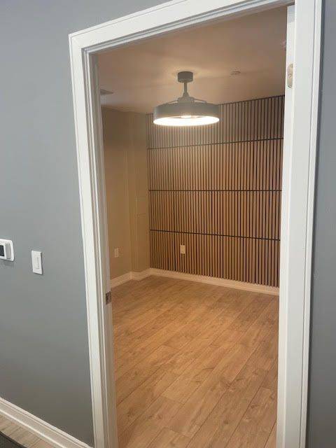 Toronto E06, ON M1N 0B9,172 Clonmore DR #BLOCK D, #11