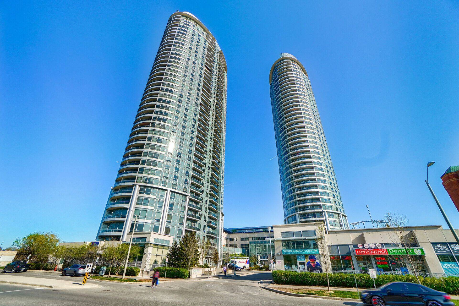 135 Village Green SQ #1320, Toronto E07, ON M1S 0G4