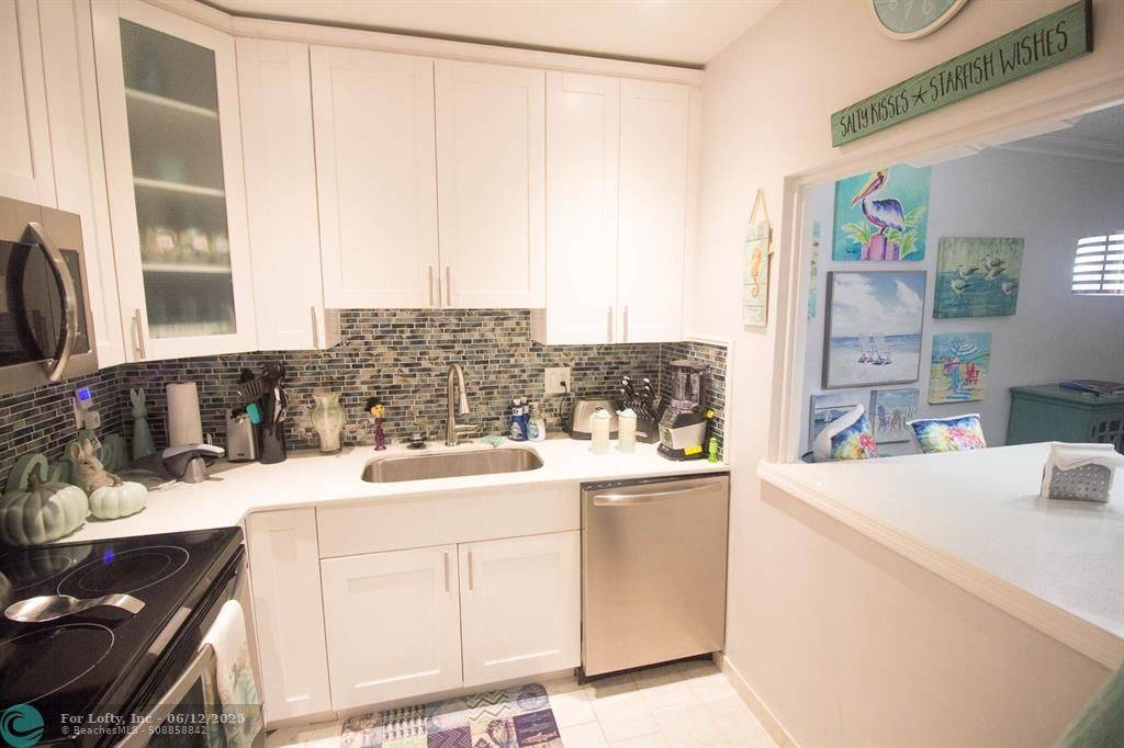 259 S Cypress Rd  #535, Pompano Beach, FL 33060