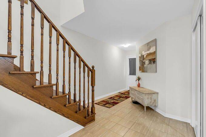 Innisfil, ON L9S 5A4,1191 Mary-Lou ST