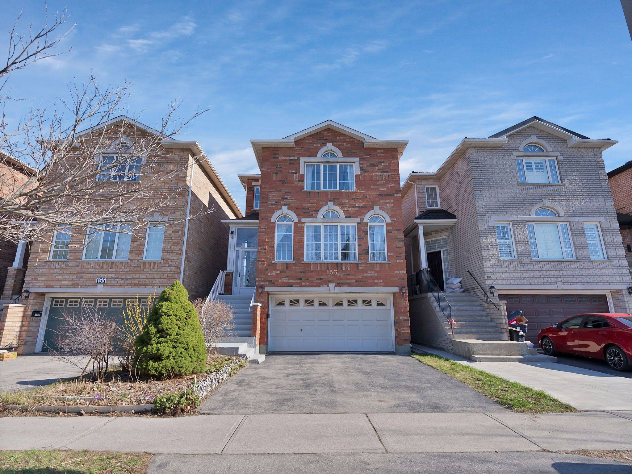 153 Wright AVE, Toronto W04, ON M9N 3Z1