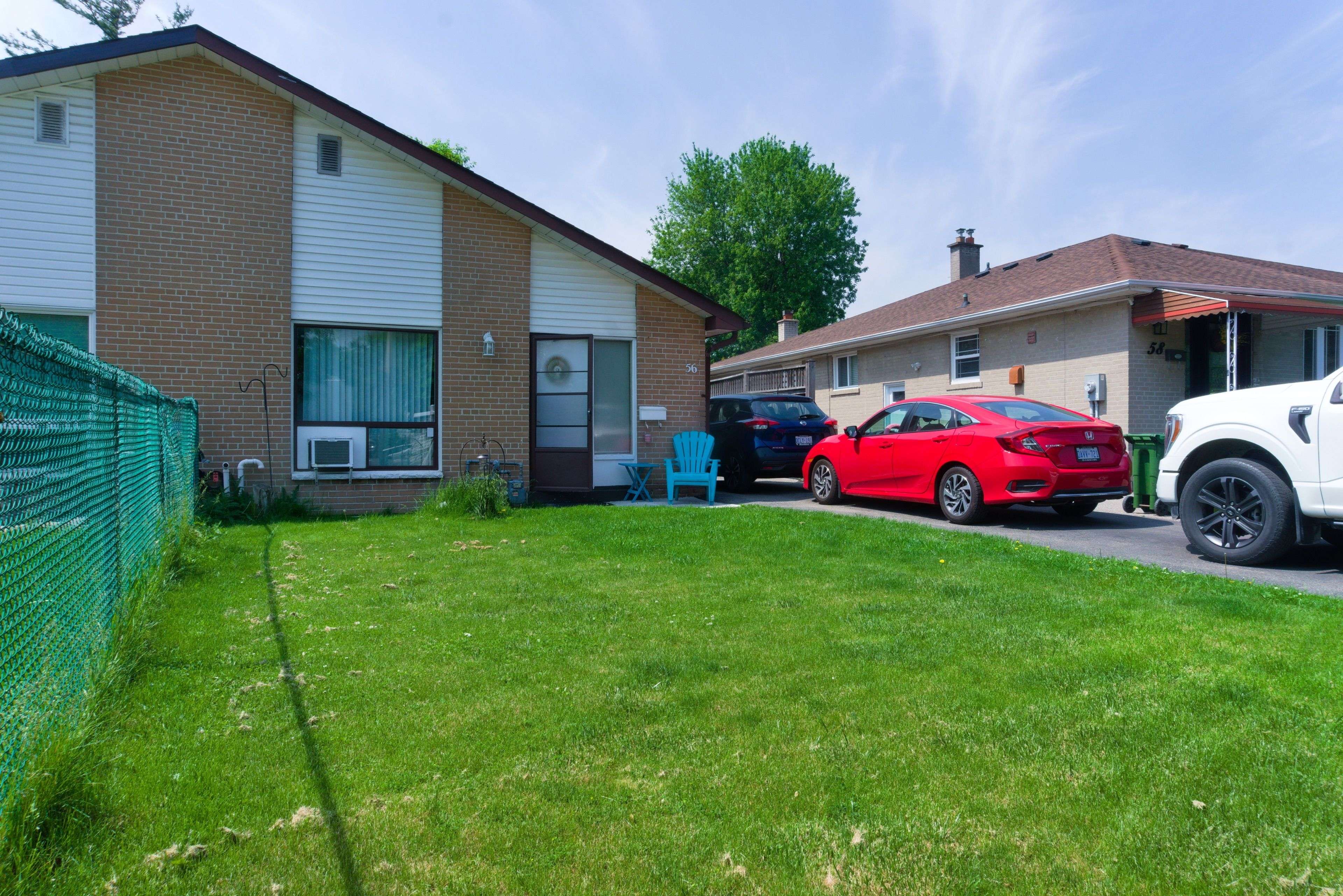 56 Lightwood DR, Toronto W10, ON M9V 2Z2