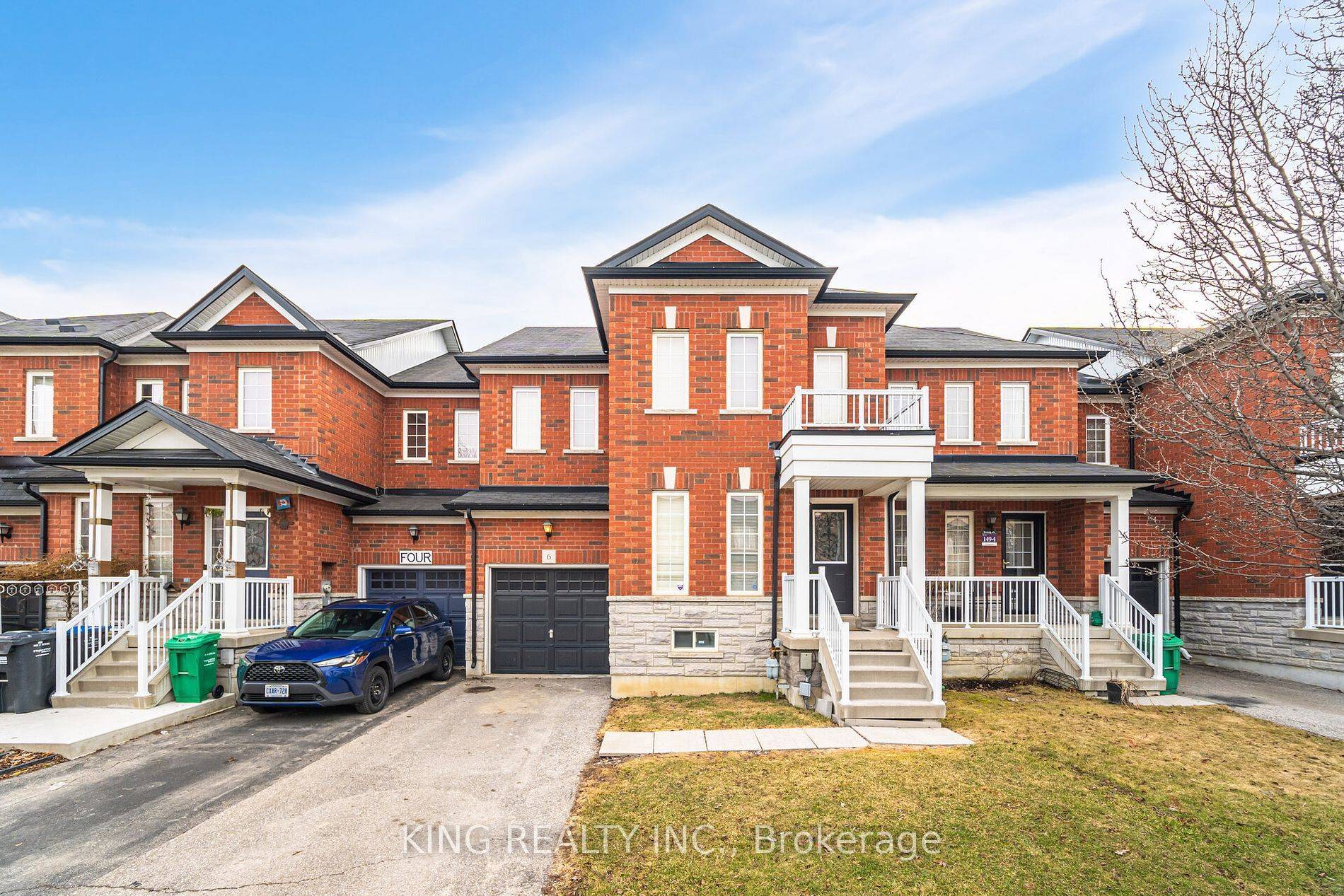 6 Nutwood WAY, Brampton, ON L6R 0X7