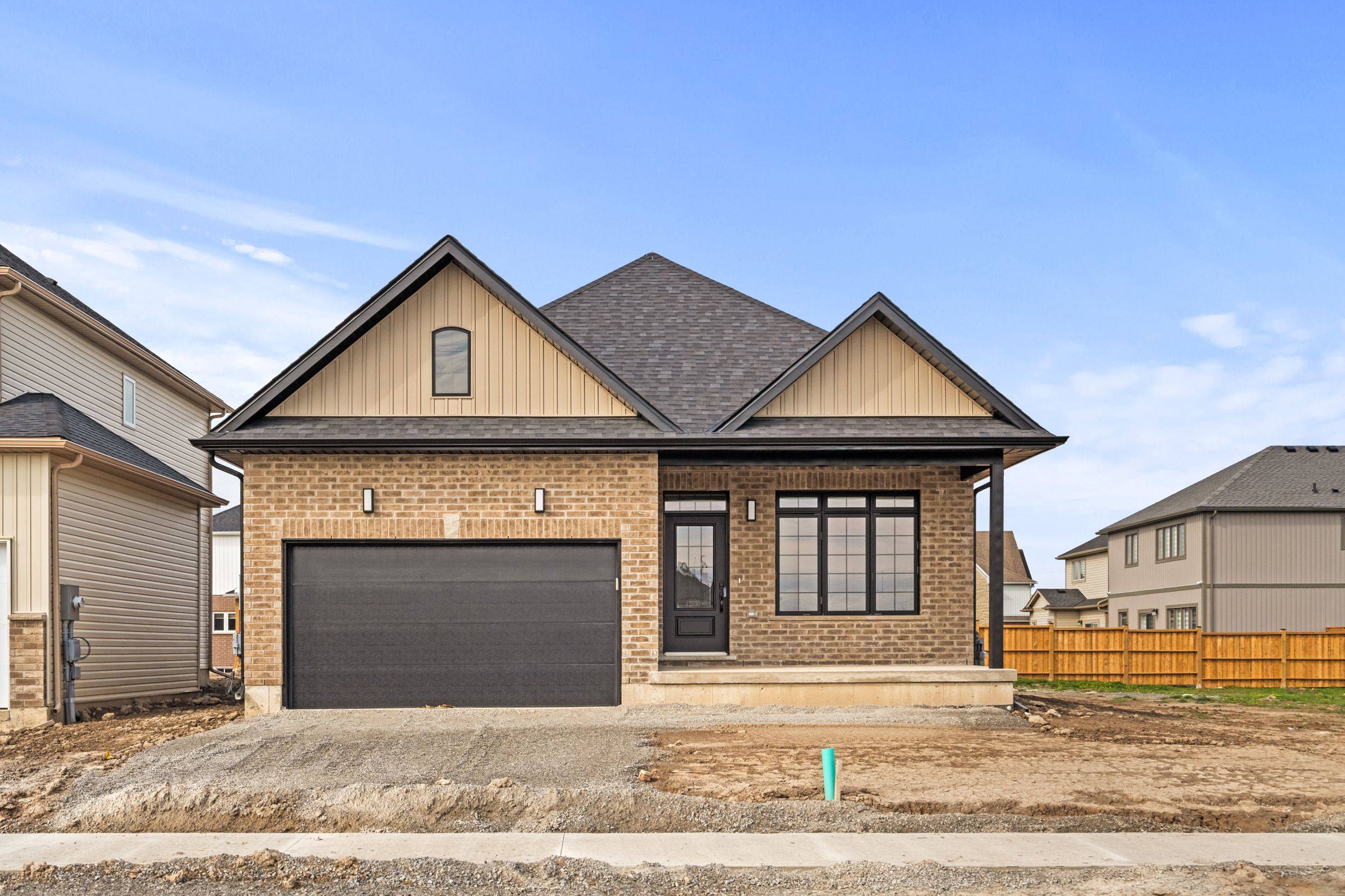 7 Bounty AVE, Thorold, ON L2V 0H4