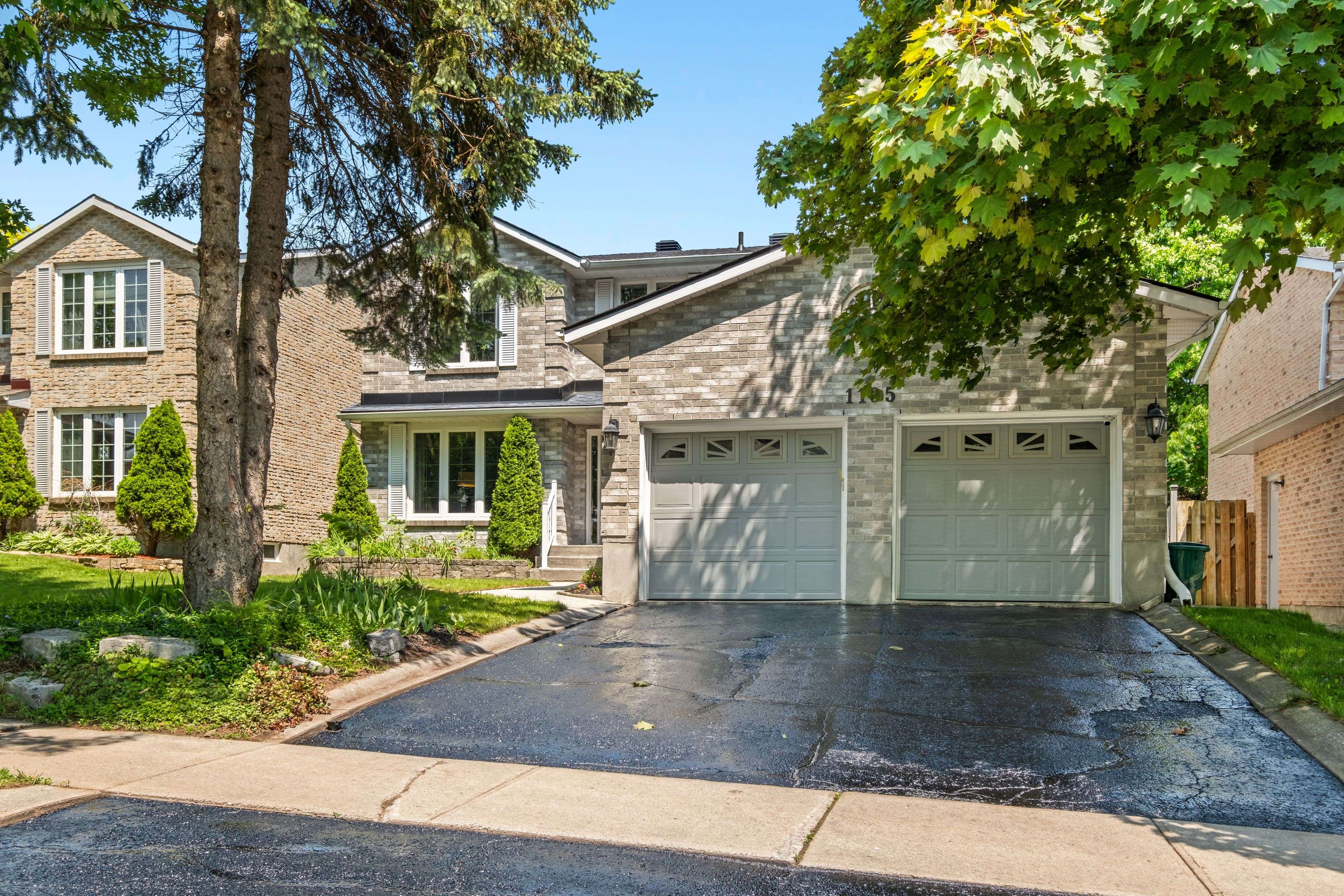 Kingston, ON K7P 2P3,1105 Dillingham ST