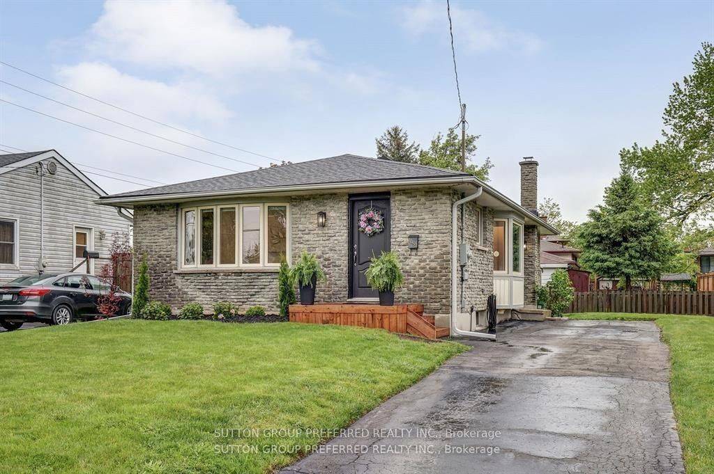 London South, ON N6E 1P4,1053 Willow DR