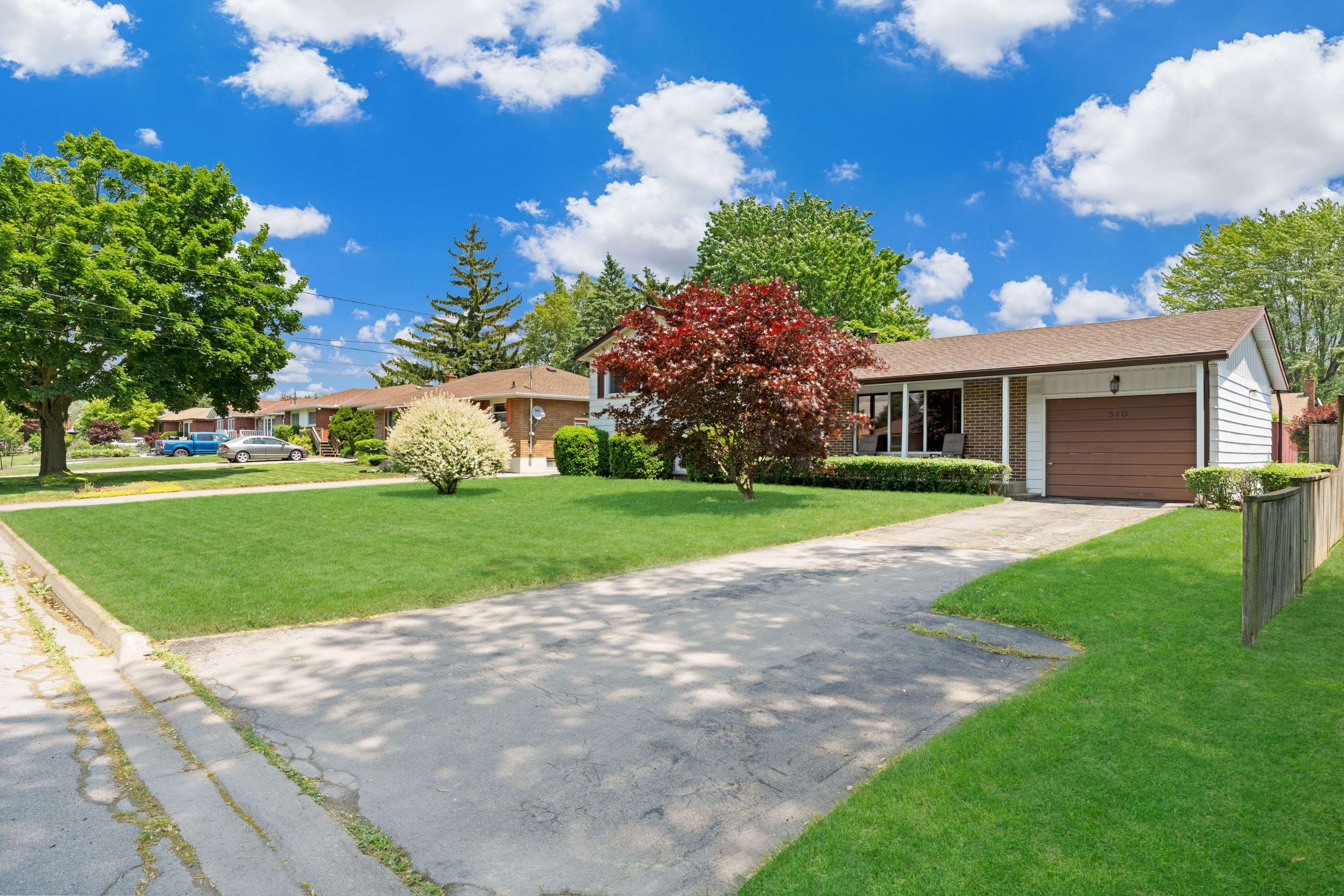Welland, ON L3C 3A7,510 Leonard AVE