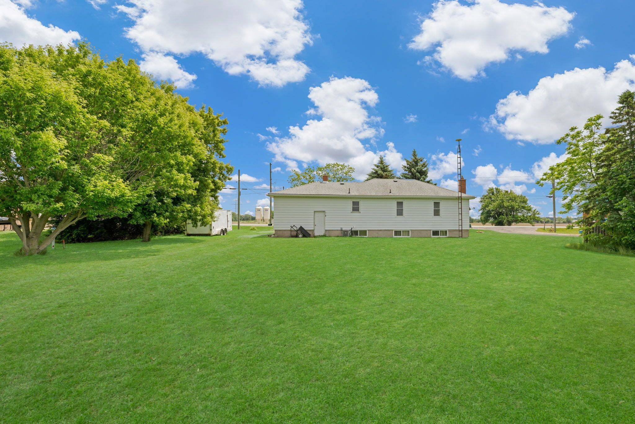 Grimsby, ON L0R 1M0,2986 Regional Rd 12 N/A