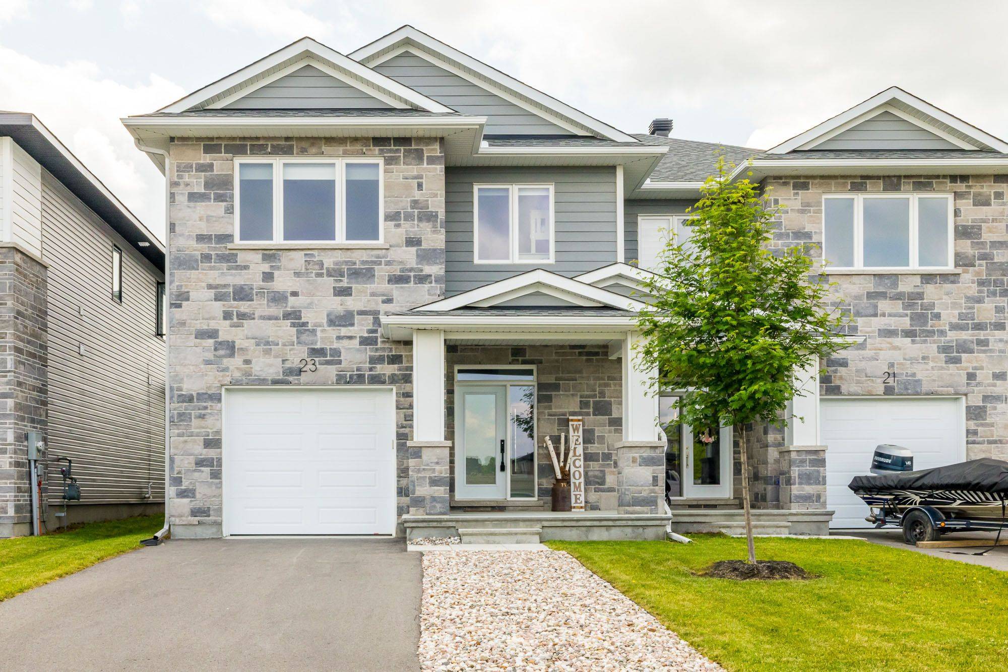 23 Mac Beattie DR, Arnprior, ON K7S 0J3