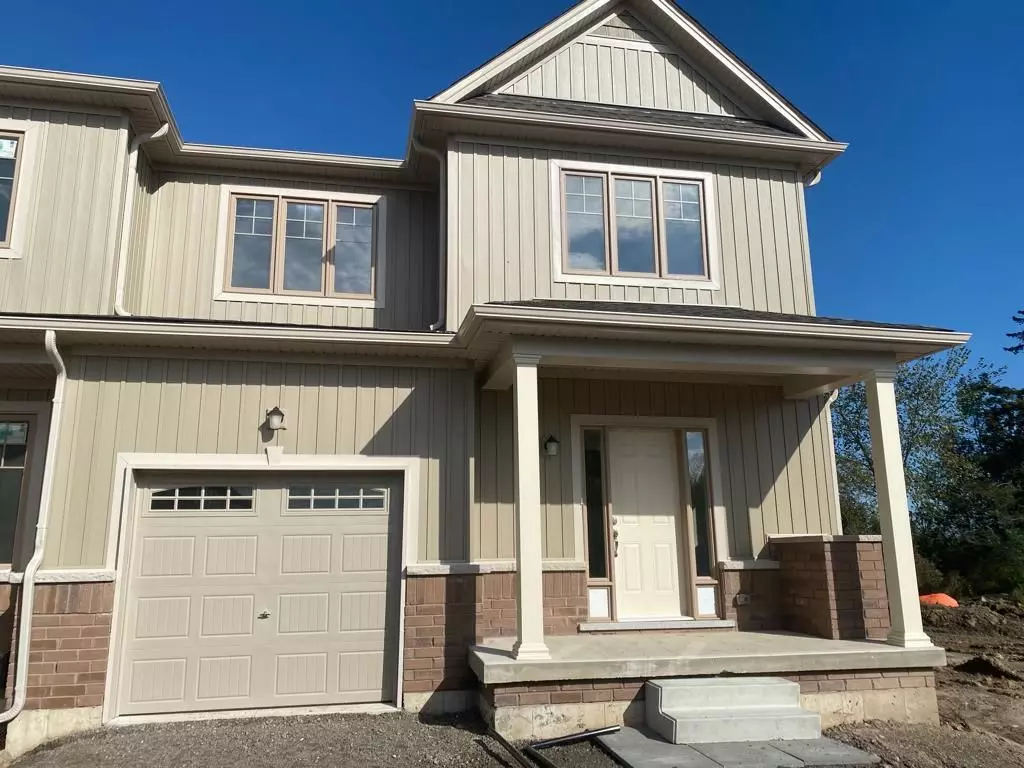 Fort Erie, ON L2A 0C7,1432 Marina DR